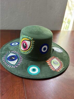 Wide-Brim Green Felt Hat with Colorful Eye Embroidery
